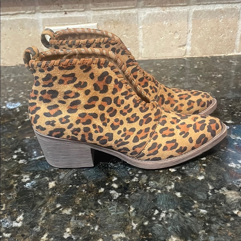 Volatile Animal Print Booties! 6.5